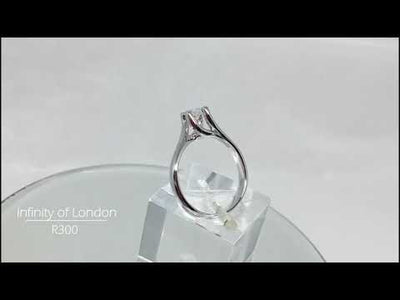 Anello fidanzamento solitario diamante in Platino - R300