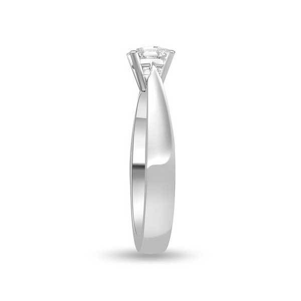Anello di fidanzamento solitario con diamante in Oro Bianco 18ct - R118